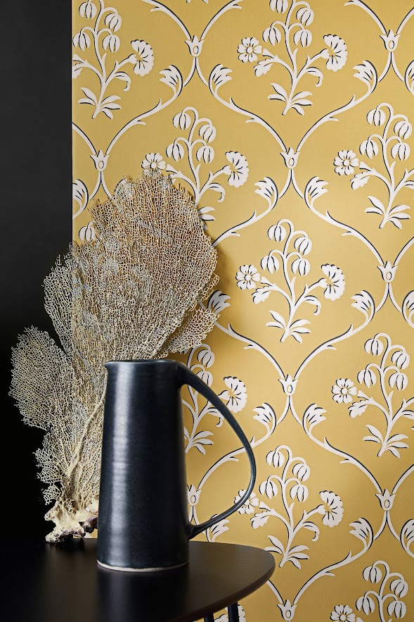 englische Tapete Little Greene blumige Stil Ornamente gelb silber-weiß aus England in Berlin kaufen